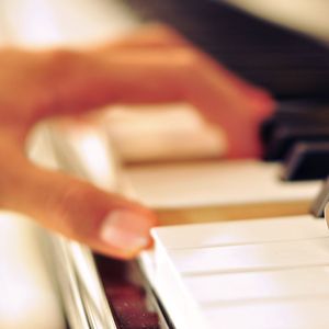 美妇岳的肉泬第13部分视频
