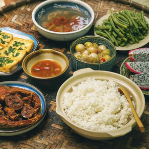 美妇岳的肉泬第13部分视频
